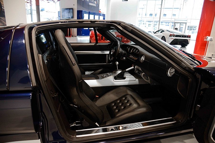 2005 Ford GT
