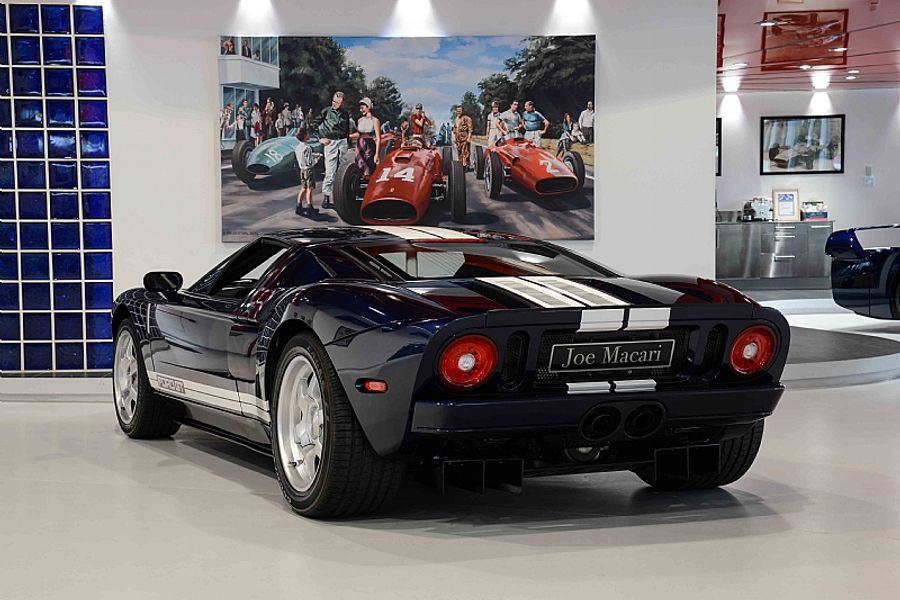 2005 Ford GT