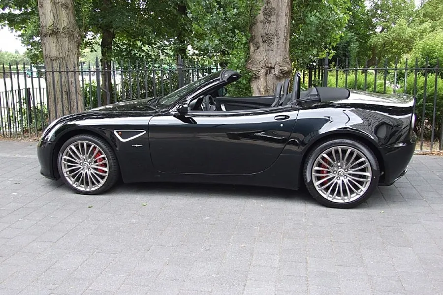 2010 Alfa Romeo 8C Competizione Spider