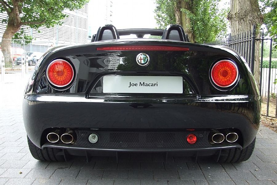 2010 Alfa Romeo 8C Competizione Spider