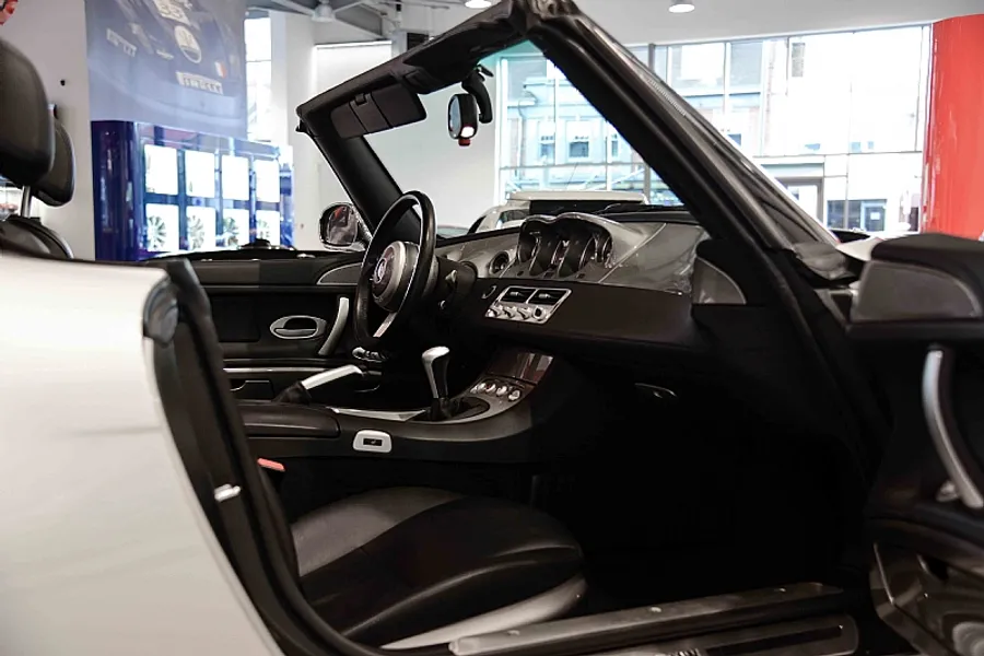 2002 BMW Z8