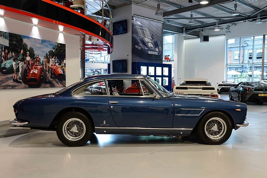 1964 Ferrari 330 GT 2+2 Mk 1