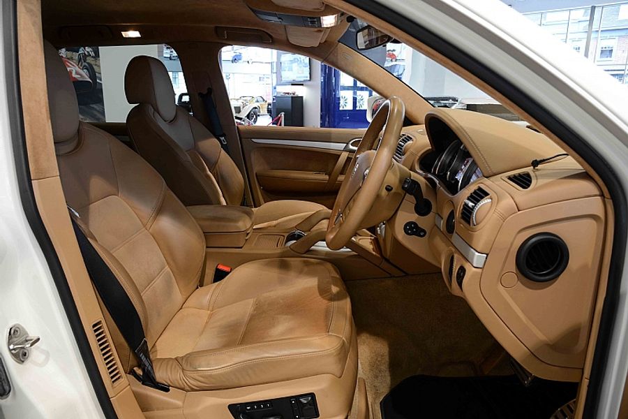 2008 Porsche Cayenne GTS