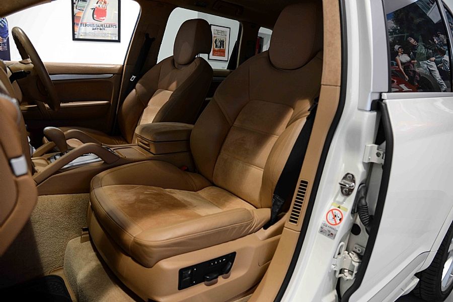 2008 Porsche Cayenne GTS