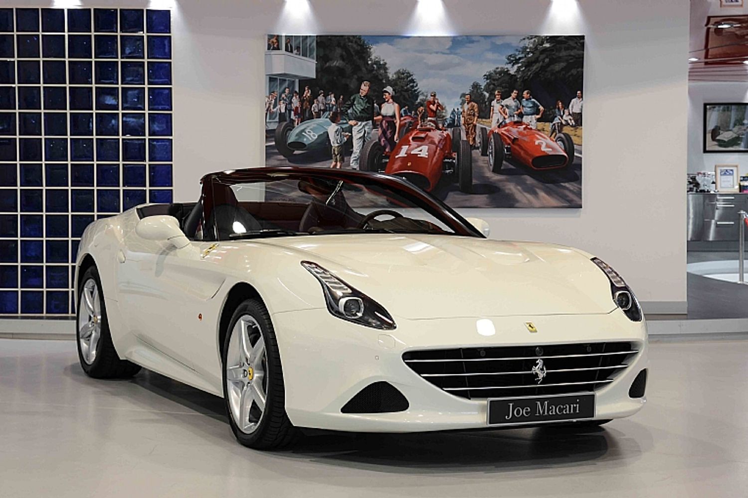 2014 Ferrari California T LHD