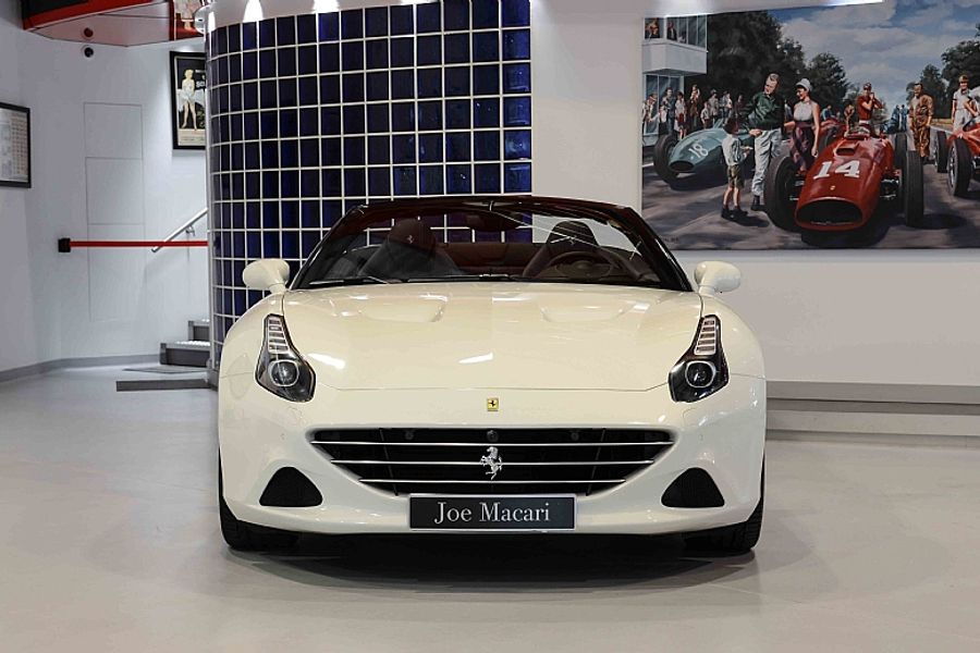 2014 Ferrari California T LHD