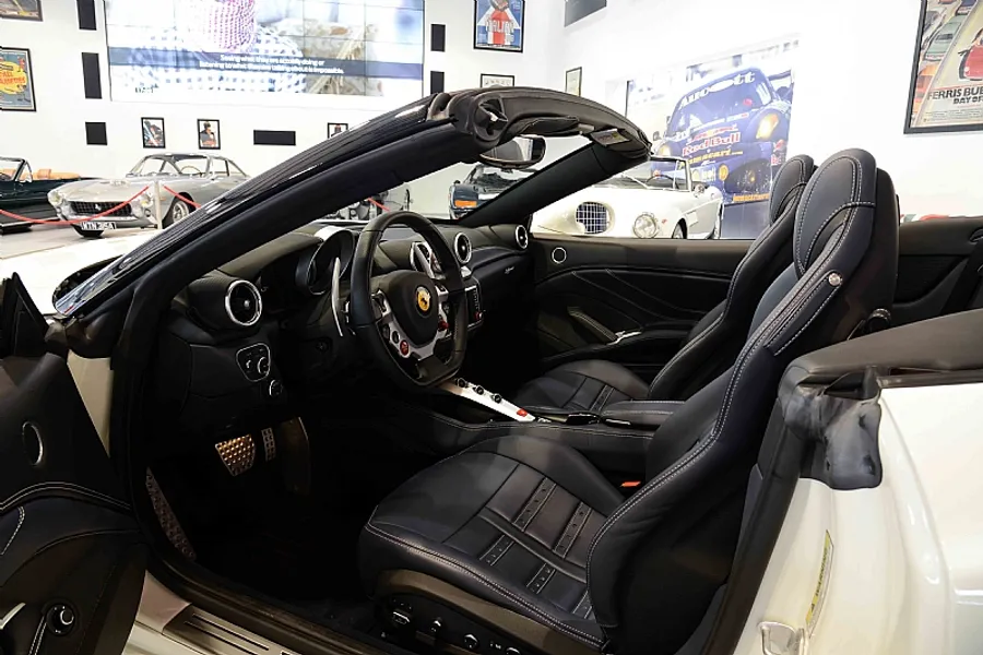 2014 Ferrari California T LHD