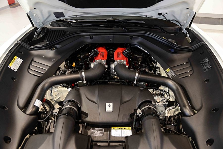 2014 Ferrari California T LHD