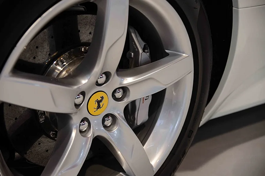 2014 Ferrari California T LHD