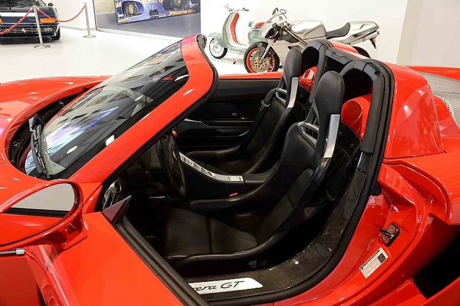 2005 Porsche Carrera GT