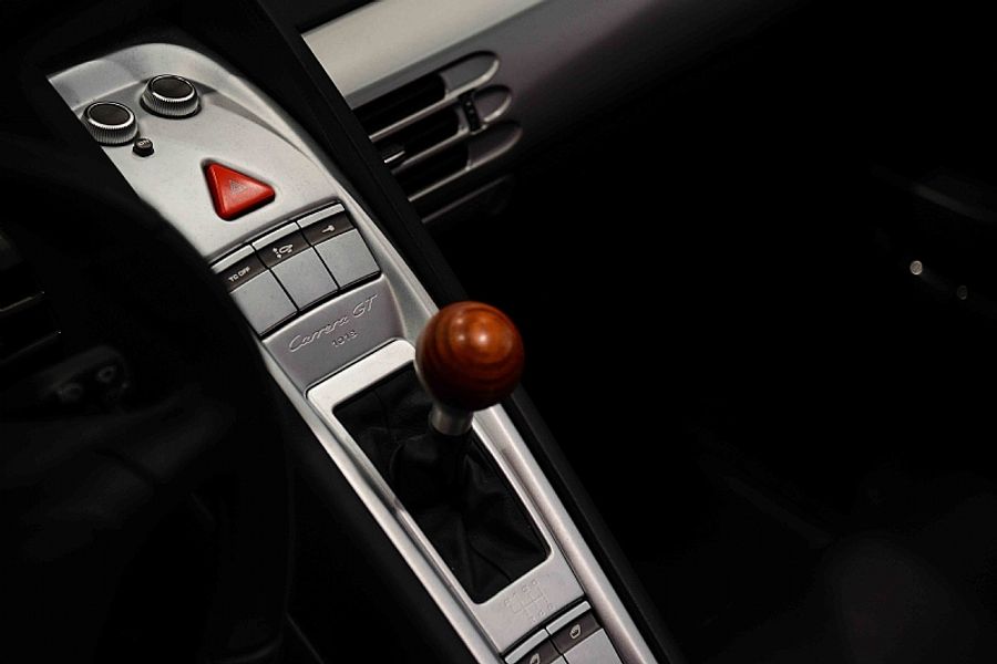 2005 Porsche Carrera GT
