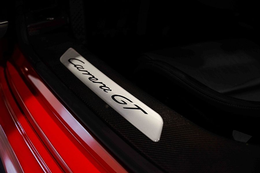 2005 Porsche Carrera GT