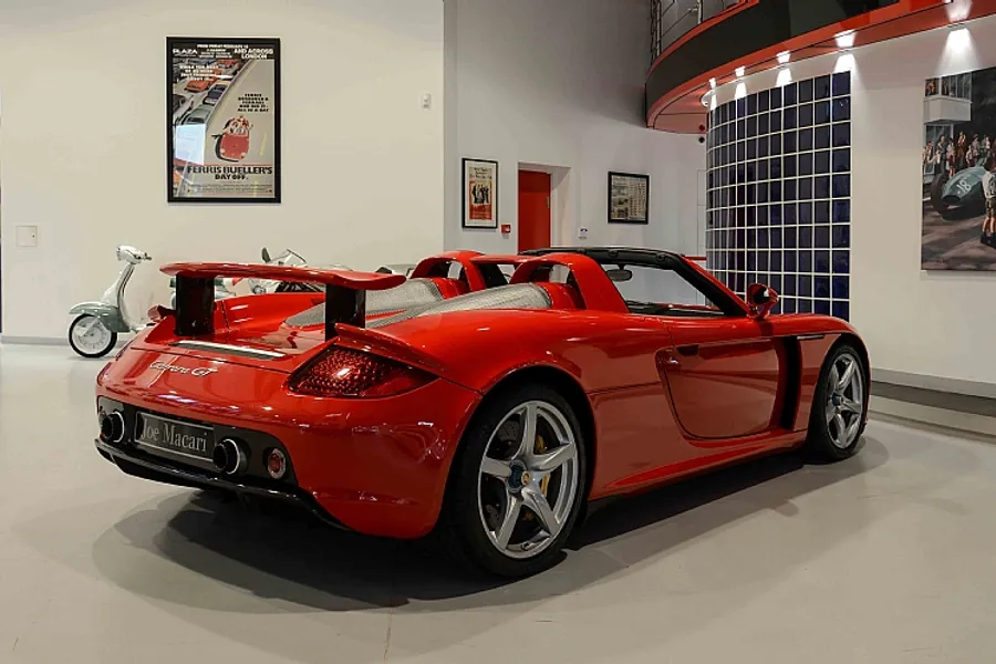 2005 Porsche Carrera GT
