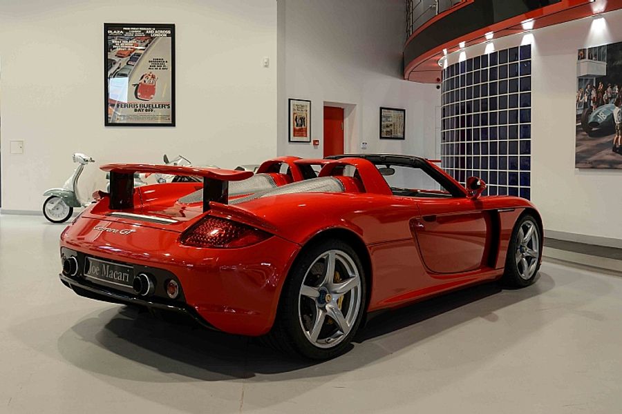 2005 Porsche Carrera GT