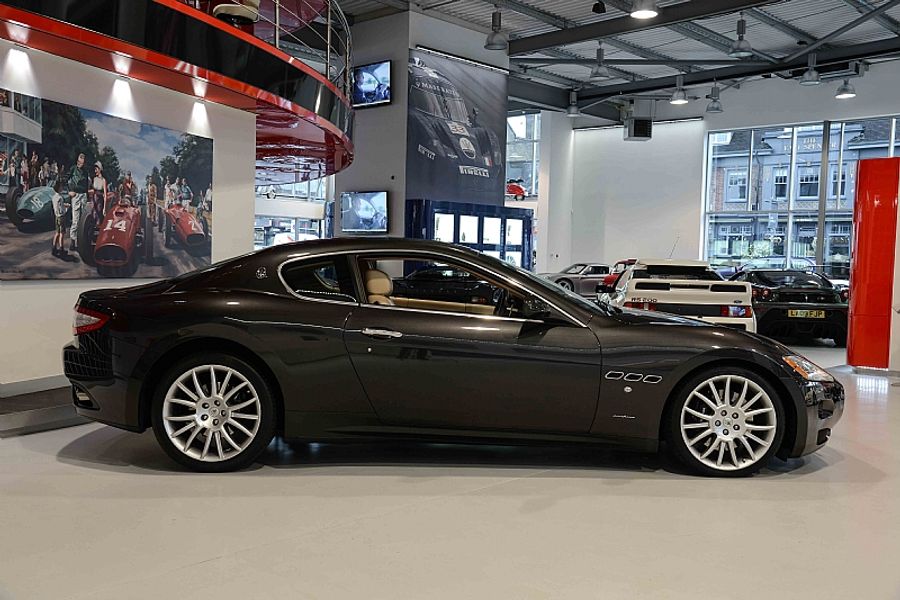 2010 Maserati GranTurismo