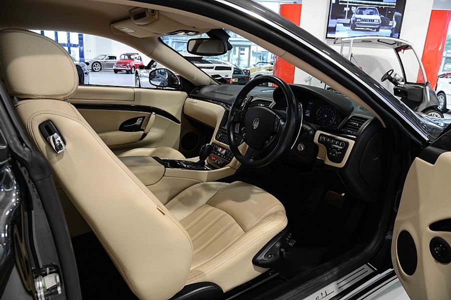 2010 Maserati GranTurismo