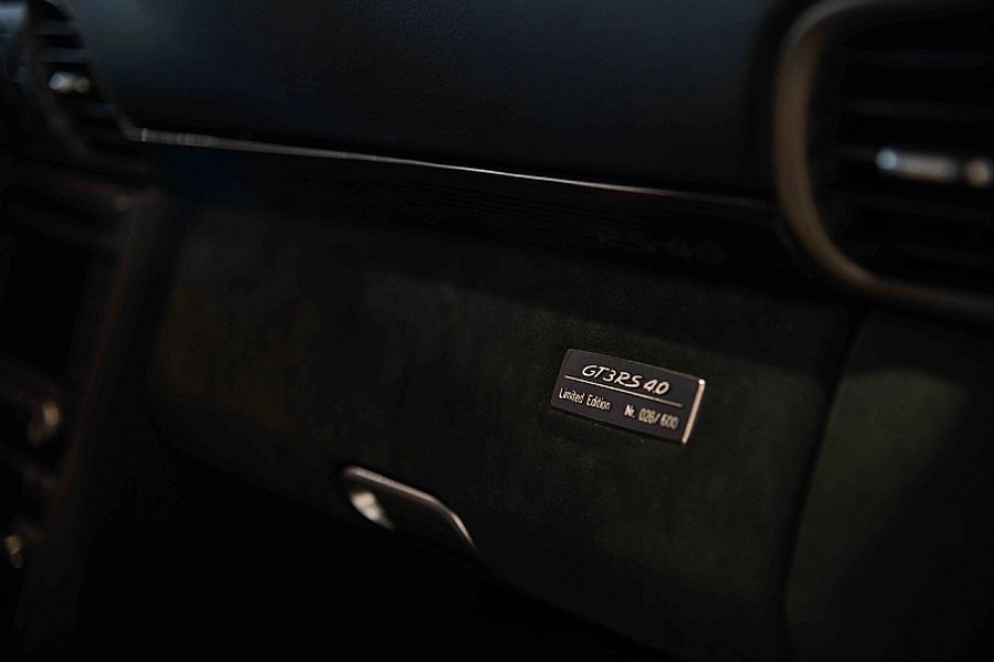 2010 Porsche GT3RS 4.0