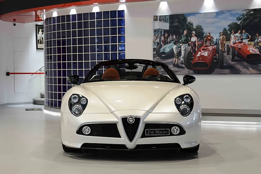 2010 Alfa Romeo 8C Spider