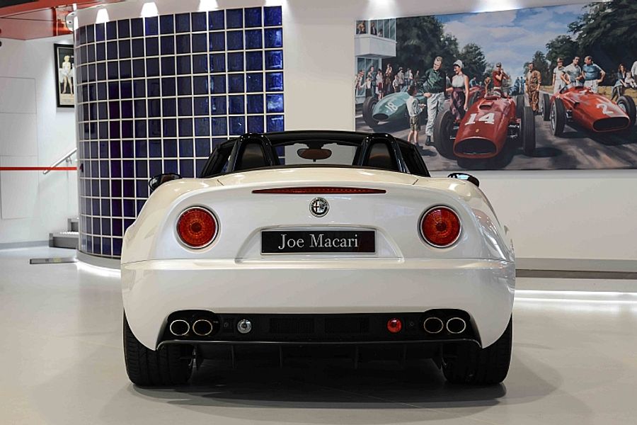 2010 Alfa Romeo 8C Spider