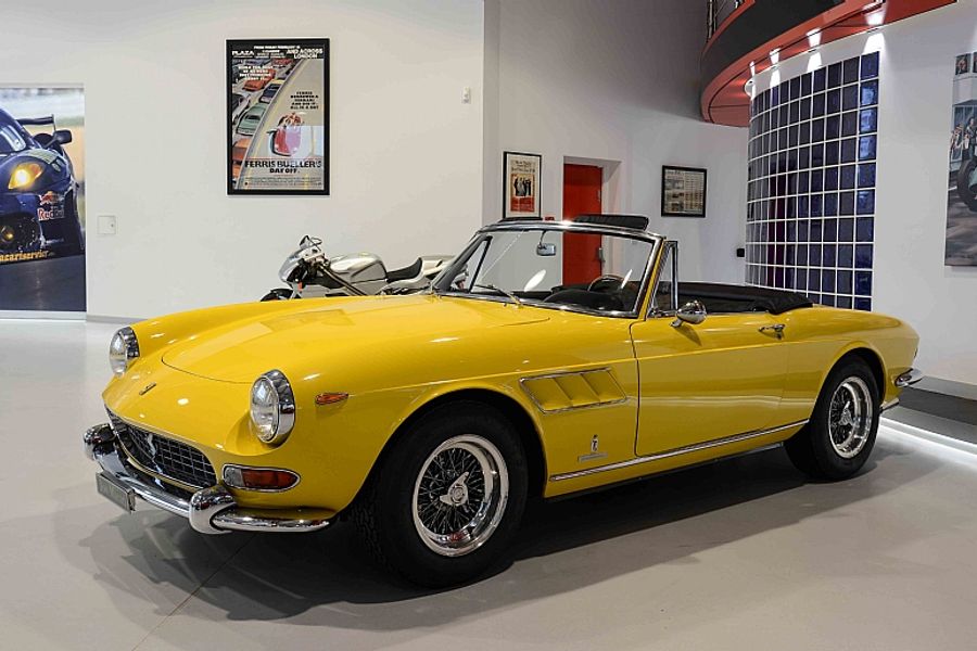 1965 Ferrari 275 GTS LHD