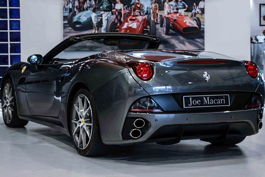 2009 Ferrari California