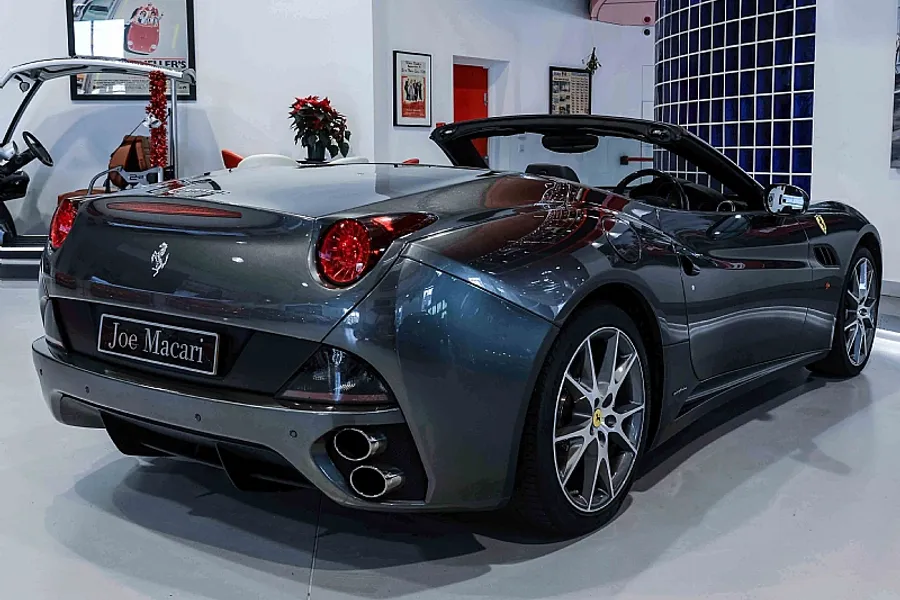 2009 Ferrari California