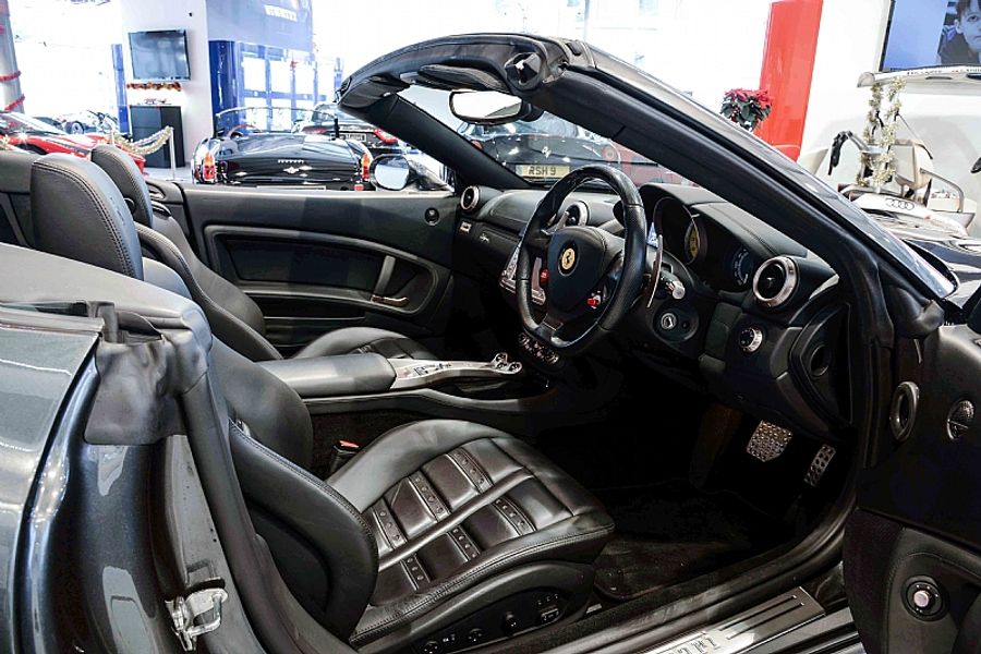 2009 Ferrari California