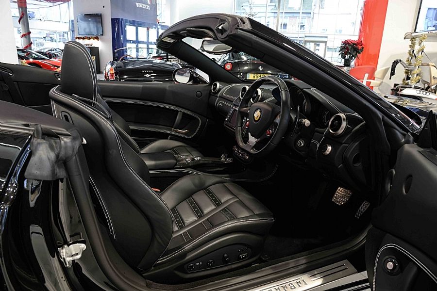 2013 Ferrari California 30