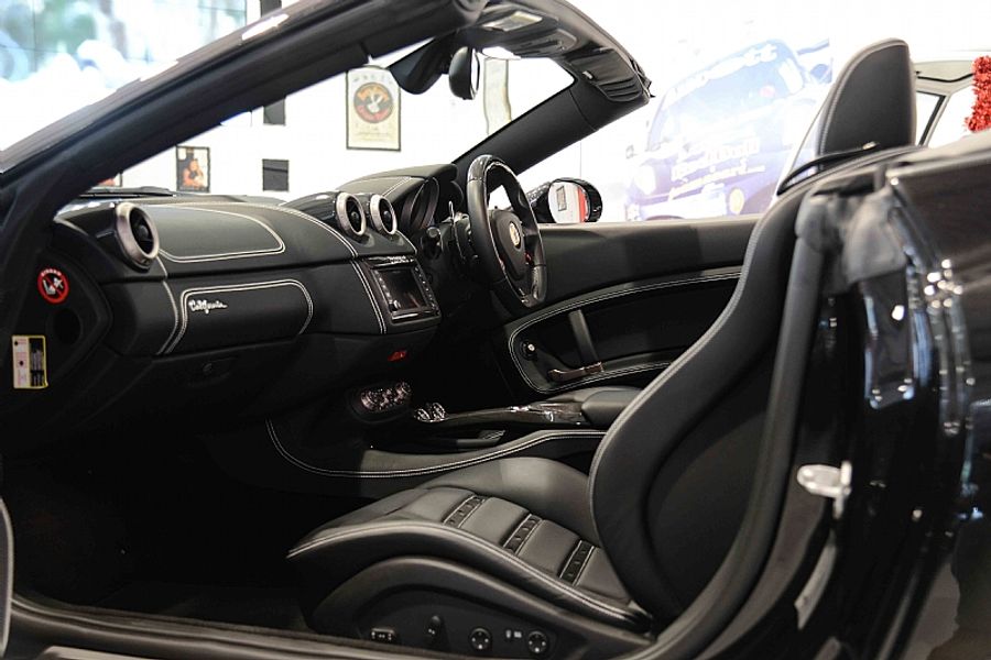 2013 Ferrari California 30