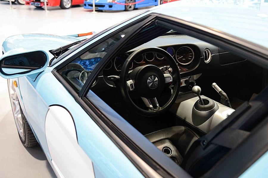 2005 Ford GT