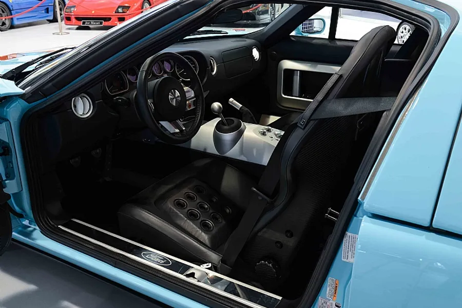 2005 Ford GT