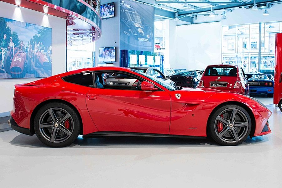 2013 Ferrari F12 Berlinetta