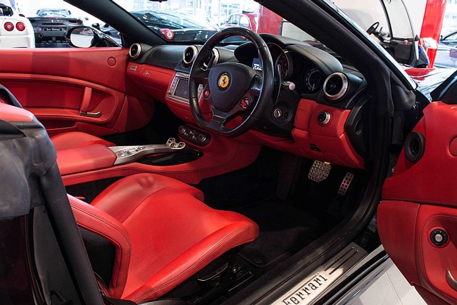 2011 Ferrari California