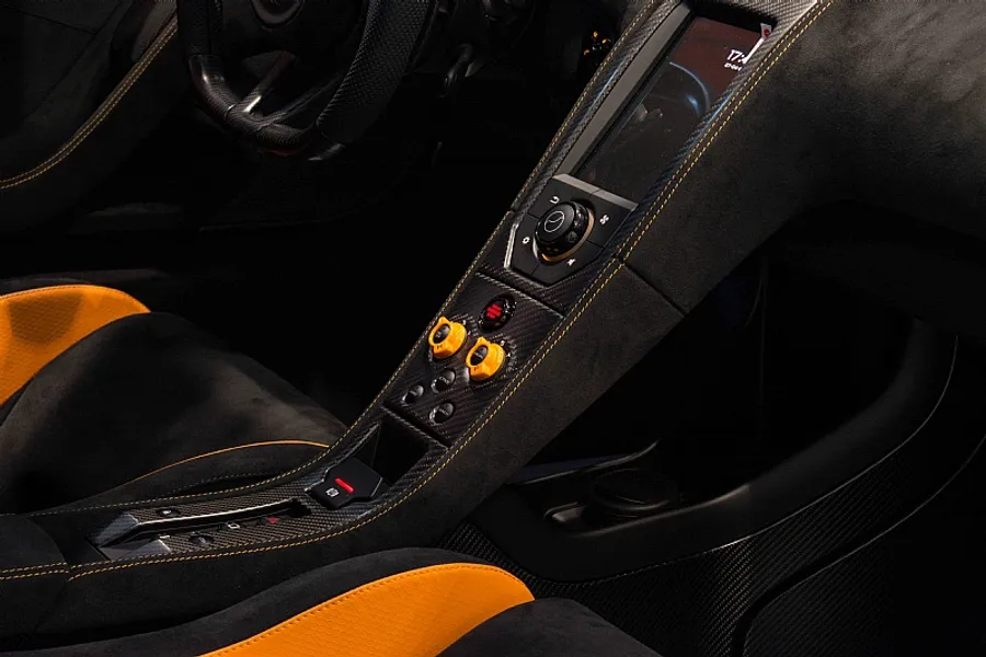 McLaren 675LT LHD
