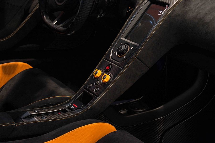 McLaren 675LT LHD