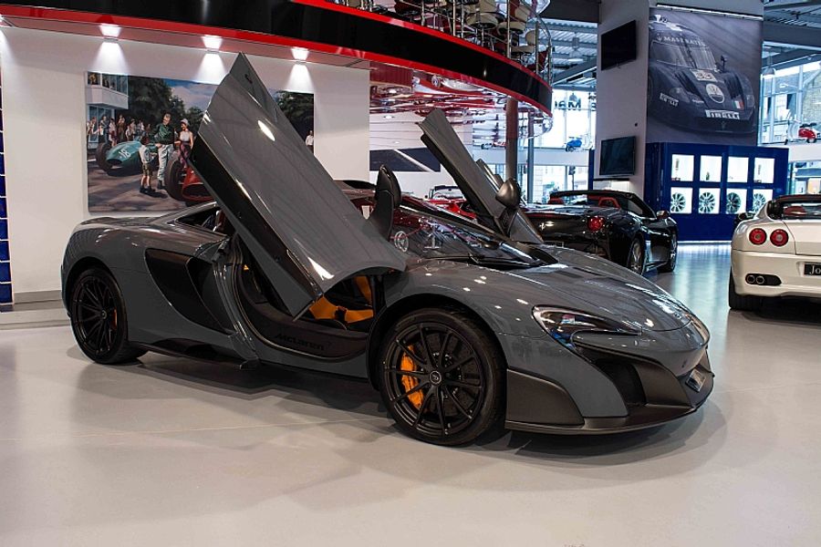 McLaren 675LT LHD