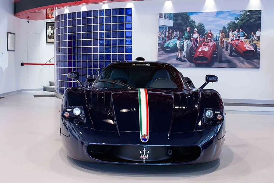 2005 Maserati MC12