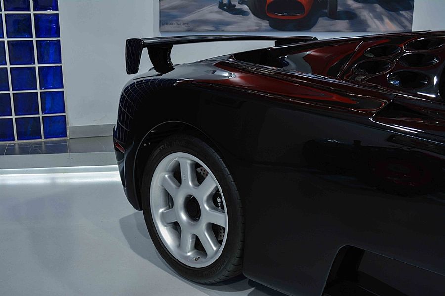 2002 Bugatti EB110 SS Dauer