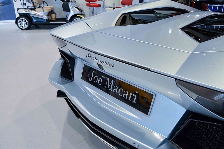 2013 Lamborghini Aventador Roadster