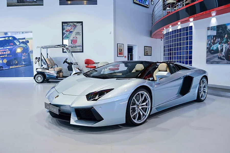 2013 Lamborghini Aventador Roadster