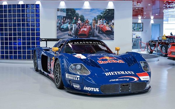 2005 Maserati MC12 GT1