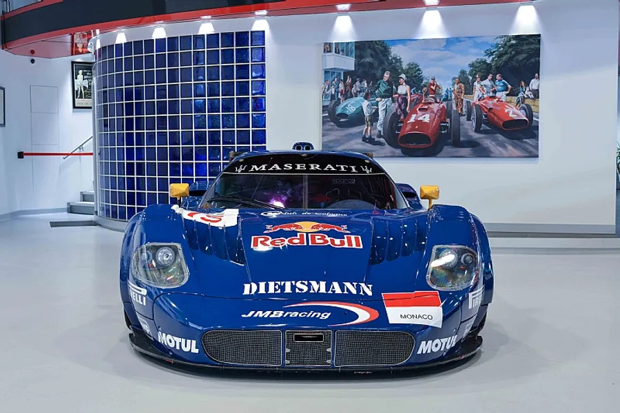 2005 Maserati MC12 GT1