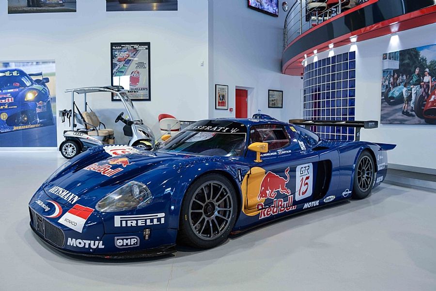2005 Maserati MC12 GT1