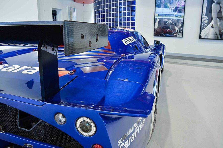 2005 Maserati MC12 GT1