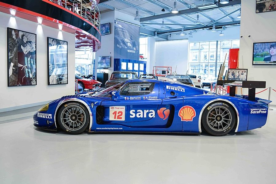 2005 Maserati MC12 GT1