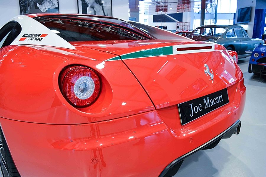 2012 Ferrari 599 GTB Alonso Edition