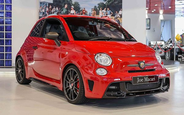 2015 Abarth 695 Biposto