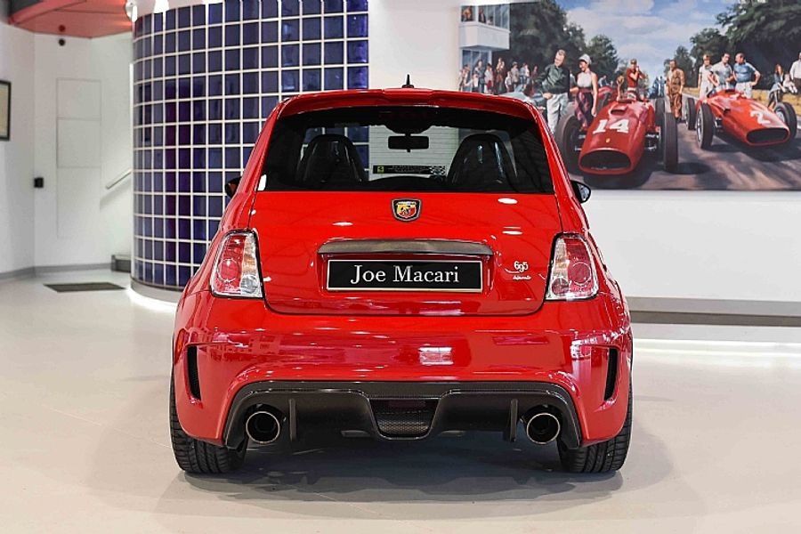 2015 Abarth 695 Biposto