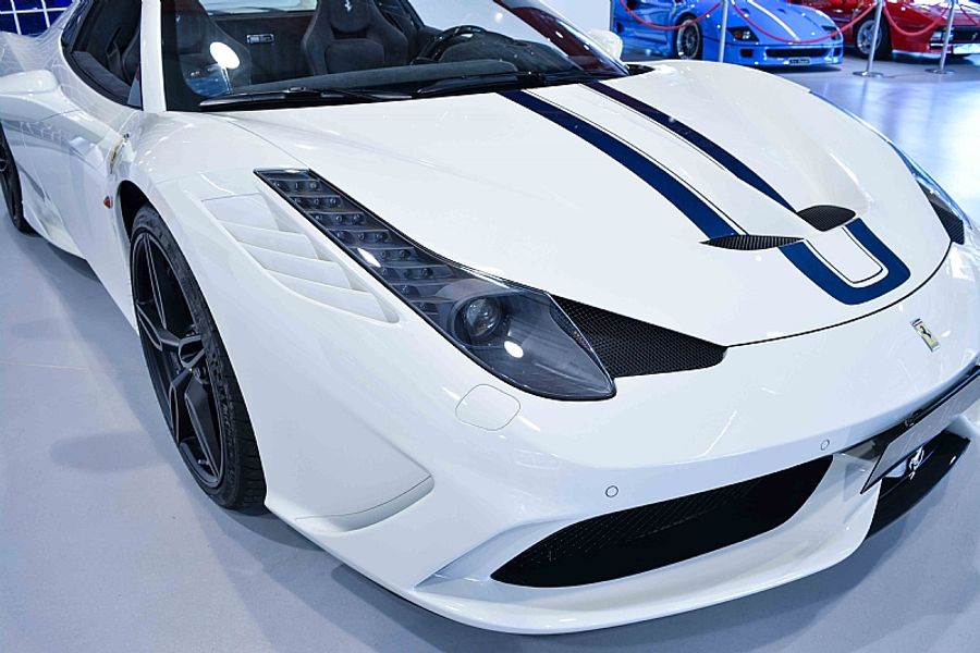 2015 Ferrari Speciale Aperta