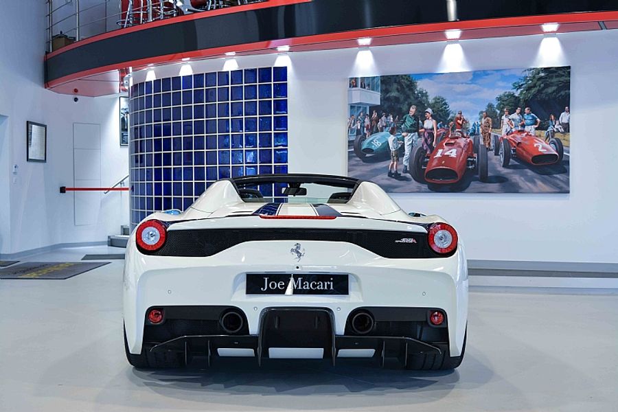 2015 Ferrari Speciale Aperta